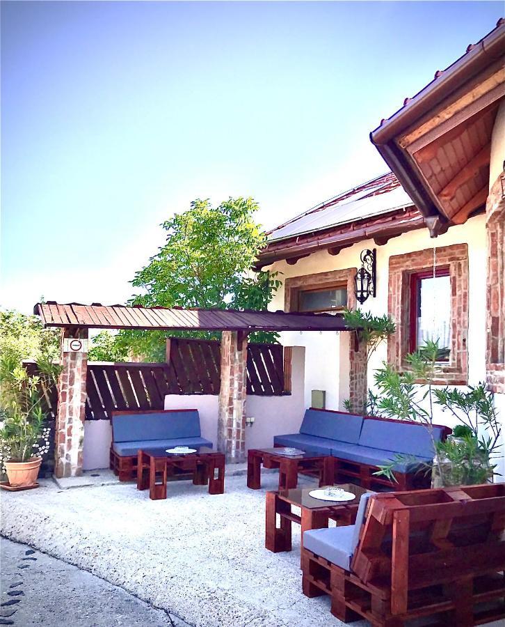 Nyilas Fogado Nyiregyhaza Exterior photo